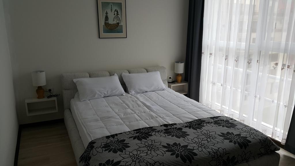 Kraybrezhna Apartment 포마리 외부 사진